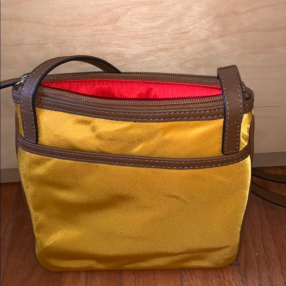 Michael Kors Kempton small crossbody bag - Picture 4 of 5